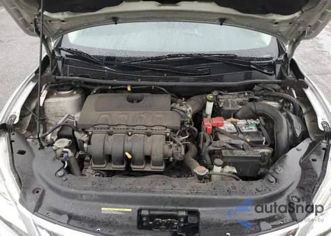 2015 Nissan Sentra S z USA, uszkodzony, nr VIN 3N1AB7APXFY360350